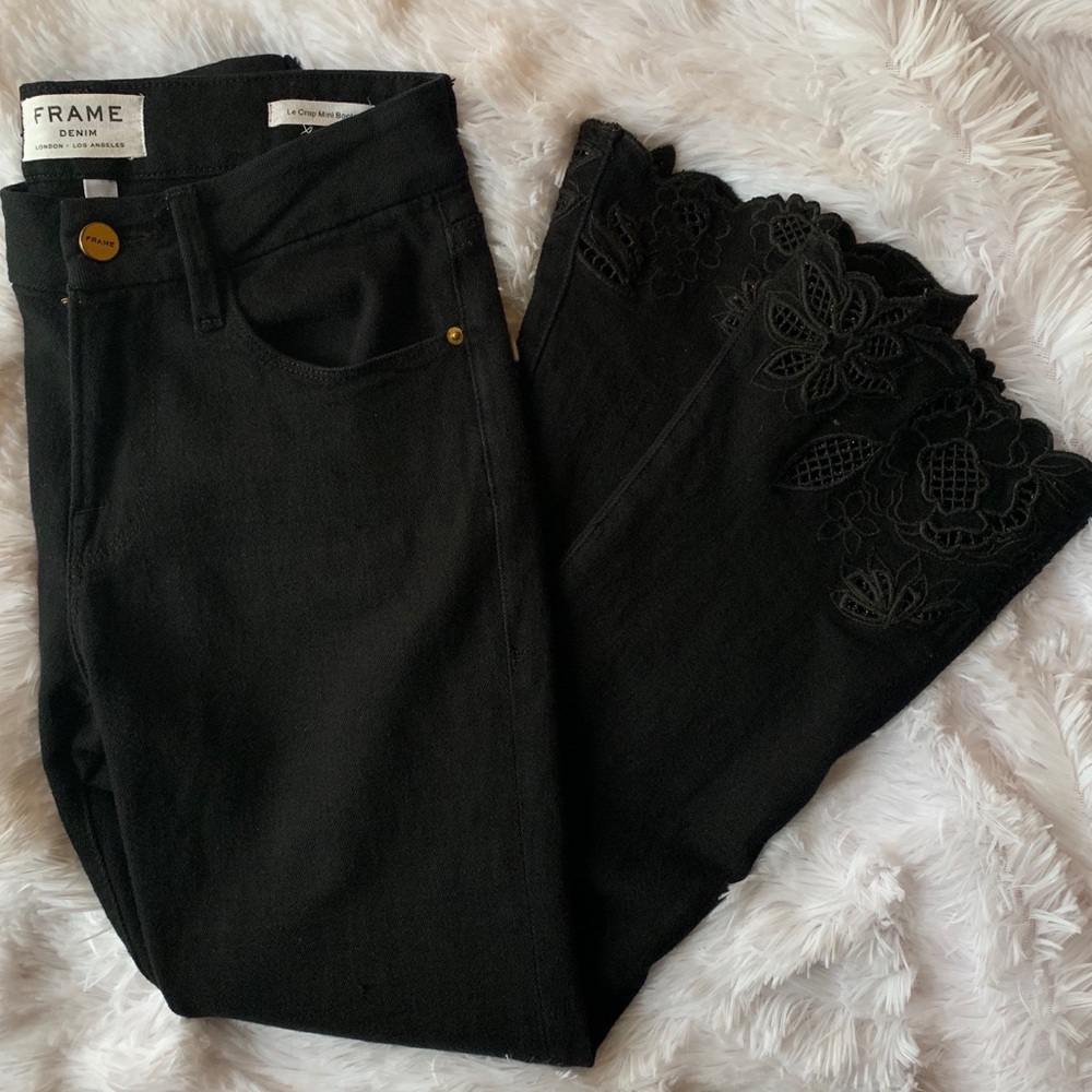 FRAME denim le crop mini boot embroidered hem